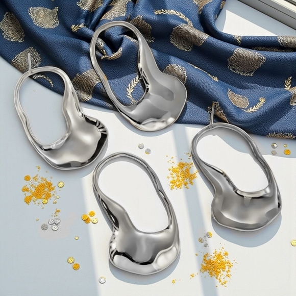 🆕️Modern Sculptural 18K White Gold Plated Statement Earrings Stainless Steel - Picture 9 of 13